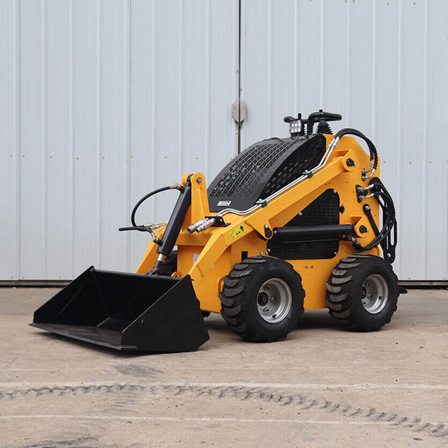 M&aacute;y x&uacute;c lật 360 Skid Steer - Nhỏ gọn v&agrave; linh hoạt cho kh&ocirc;ng gian chật hẹp